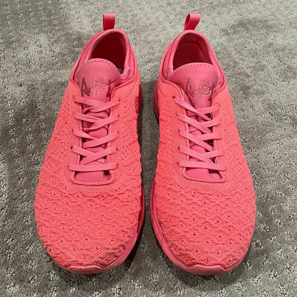 APL Techloom Phantom